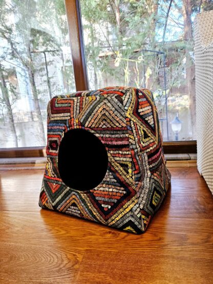 ASIR Pelech pre mačky MEI farebný malý 42 cm